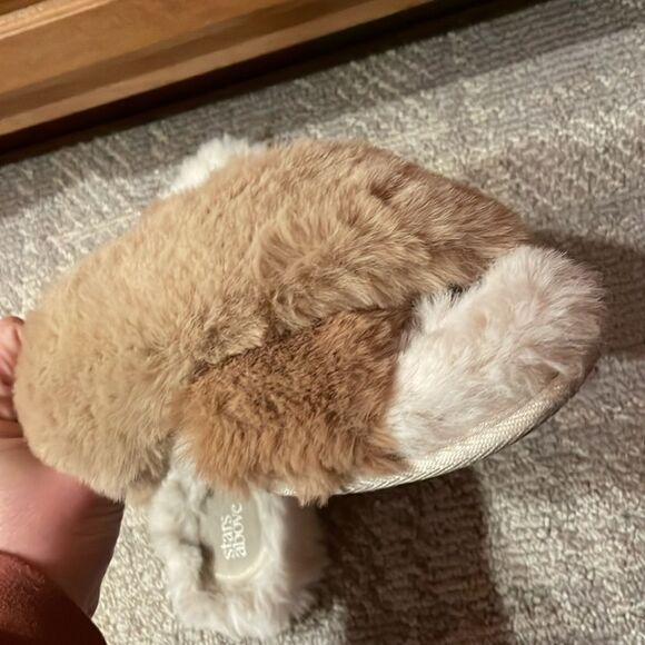 Stars Above ⭐️ Super soft slippers - Picture 9 of 10